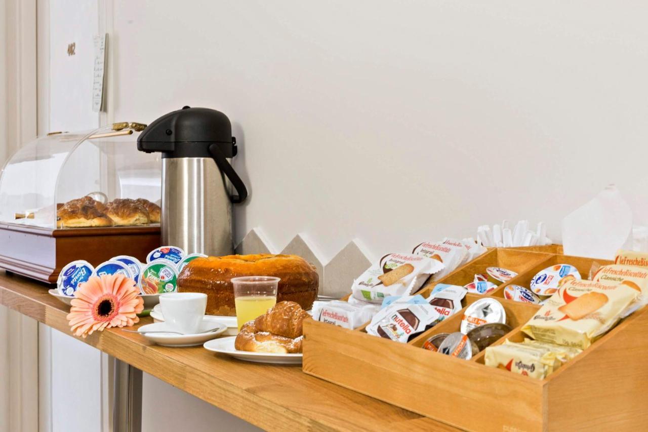 Roma Talenti Fucini B&B エクステリア 写真