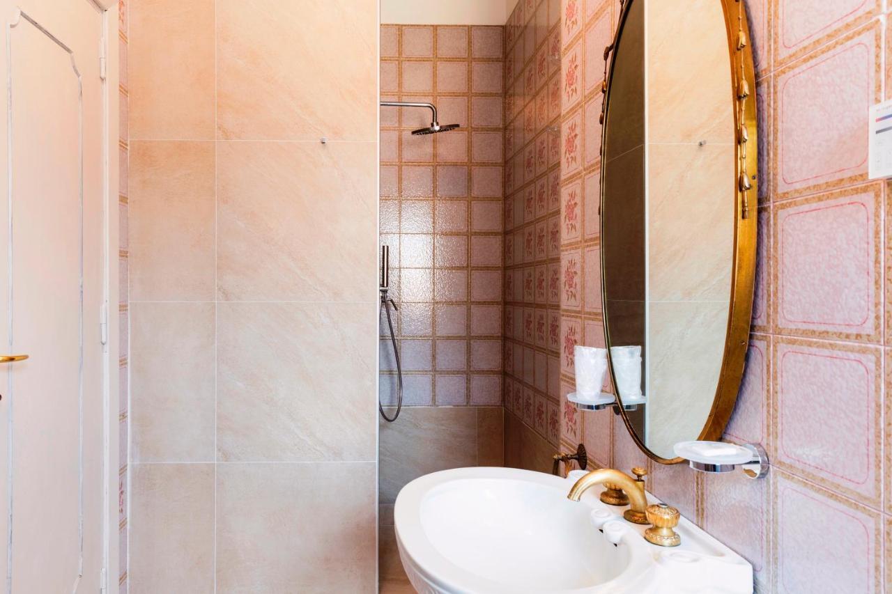 Roma Talenti Fucini B&B エクステリア 写真