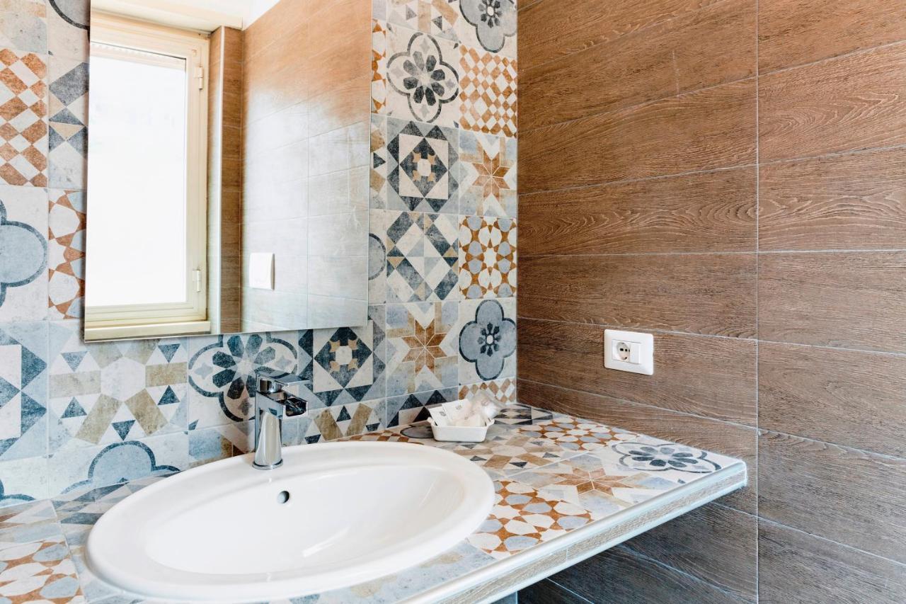 Roma Talenti Fucini B&B エクステリア 写真